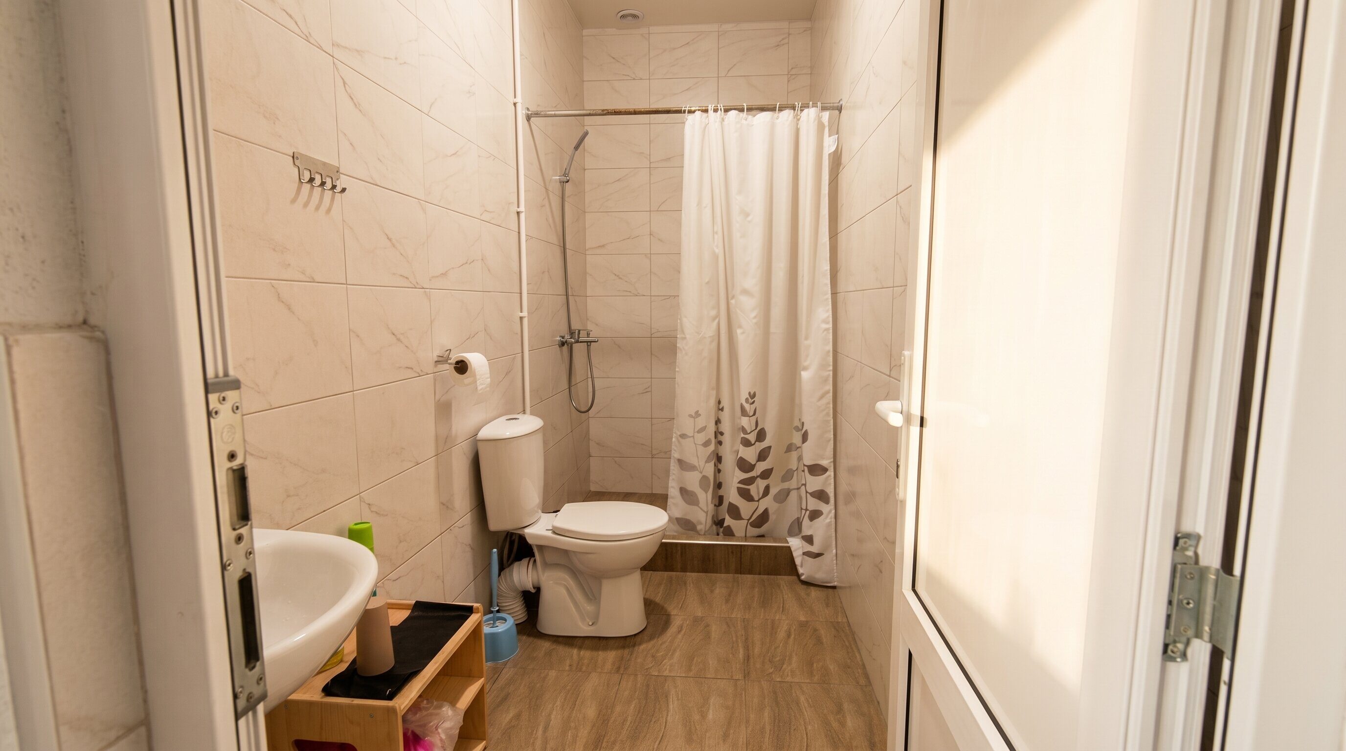 BATHROOM3-1
